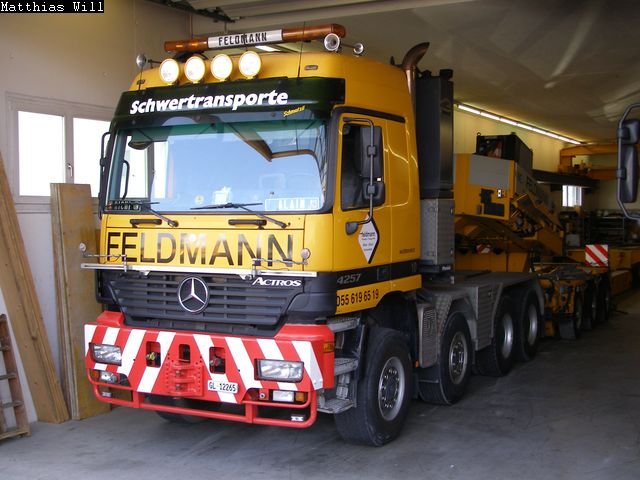 P5250184