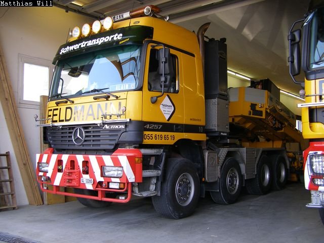 P5250197