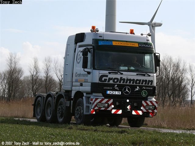 20071125 1017541613 mb-4160titan-grohmann-zech