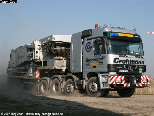 20071125 1692908819 mb-4160titan-grohmann-zech15