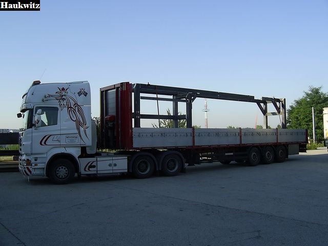 SA400472