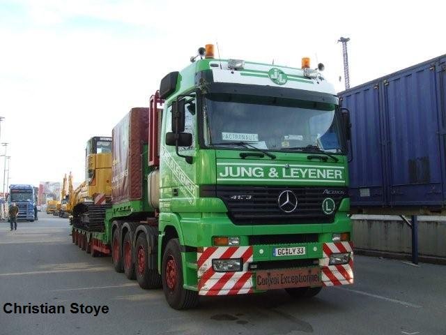 20080322 2027255676 jung  leyener mb actros titan 4153 -330