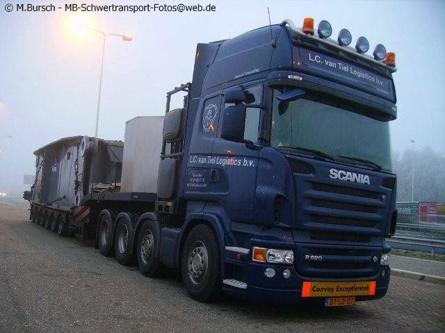 20080203 1357435721 schwertransportbilder 2007-12-20 00078[1]