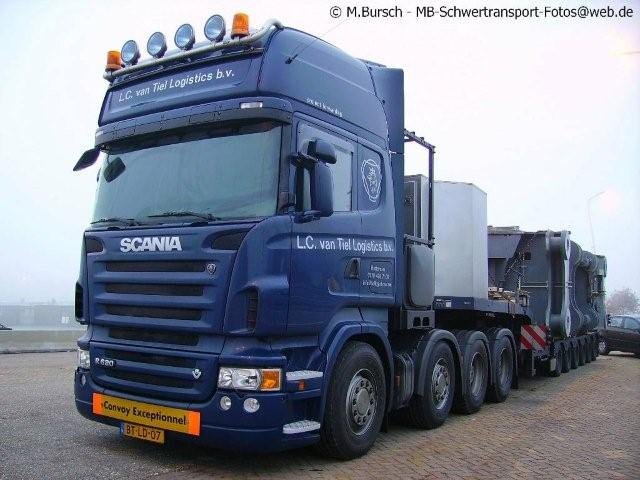 20080203 1853635585 schwertransportbilder 2007-12-20 00109[1]
