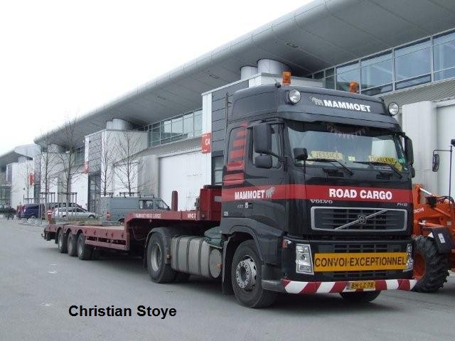 20080412 2017908895 mammoet volvo fh12 2a -450