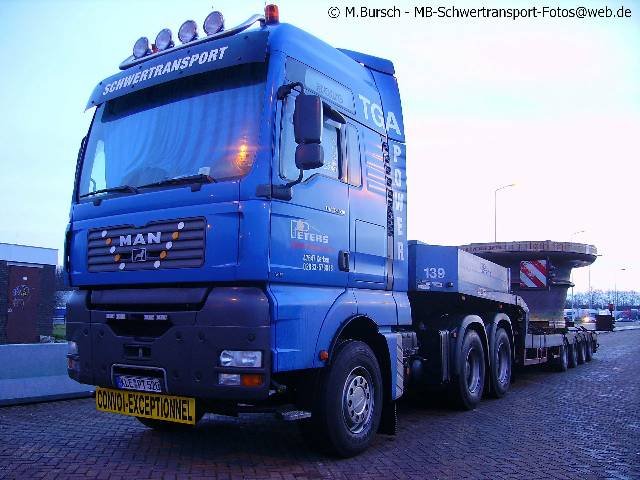 20080627 1304594497 man-tga-33530-xxl-peters-pt520-bursch-281207-01