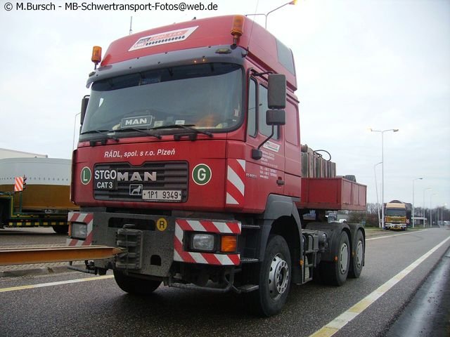 20080323 1022153362 man-fe460a-radl-1p19349-bursch-051207-08