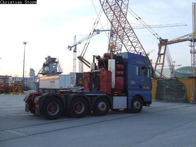 20080322 1380231019 90 schmidbauer man tga 41660