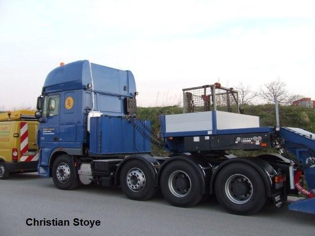20081119 1065592734 schulte-lindhorst daf xf 4a -738