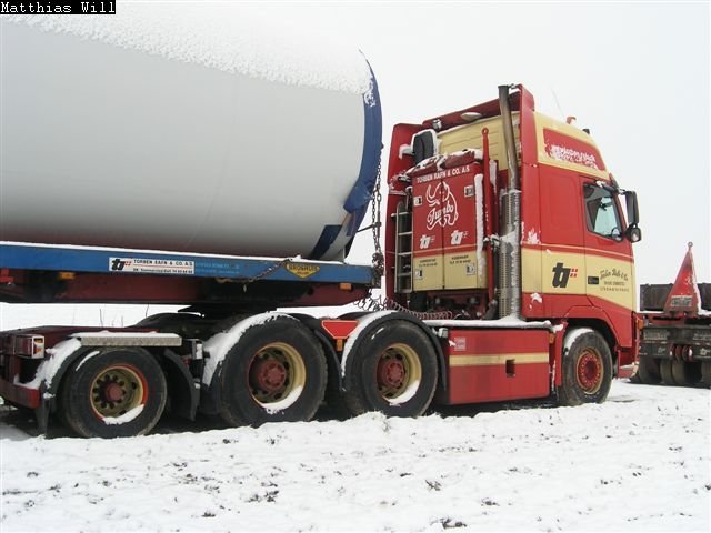 20071125 1256336464 pc270157
