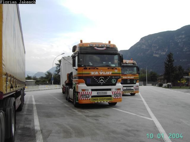 100DS-PICT3811 PICT3811