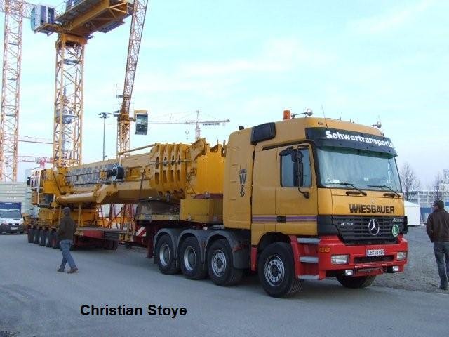 20080412 1367835080 52 wiesbauer mb actros titan 4153