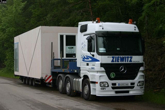 Schwertransportbegleit 3 4 6 2004 024