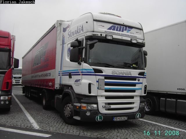100DS-PICT3837 PICT3837