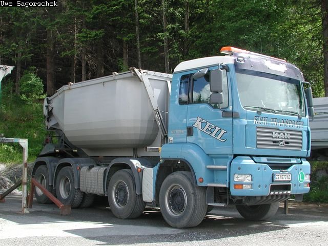 MAN Asphaltbirne Keil ZE673AC